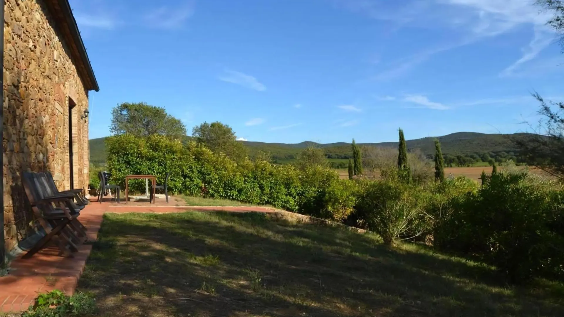Superior Apartment Mit 2 Schlafzimmern Und Garten Campiglia Marittima Italy