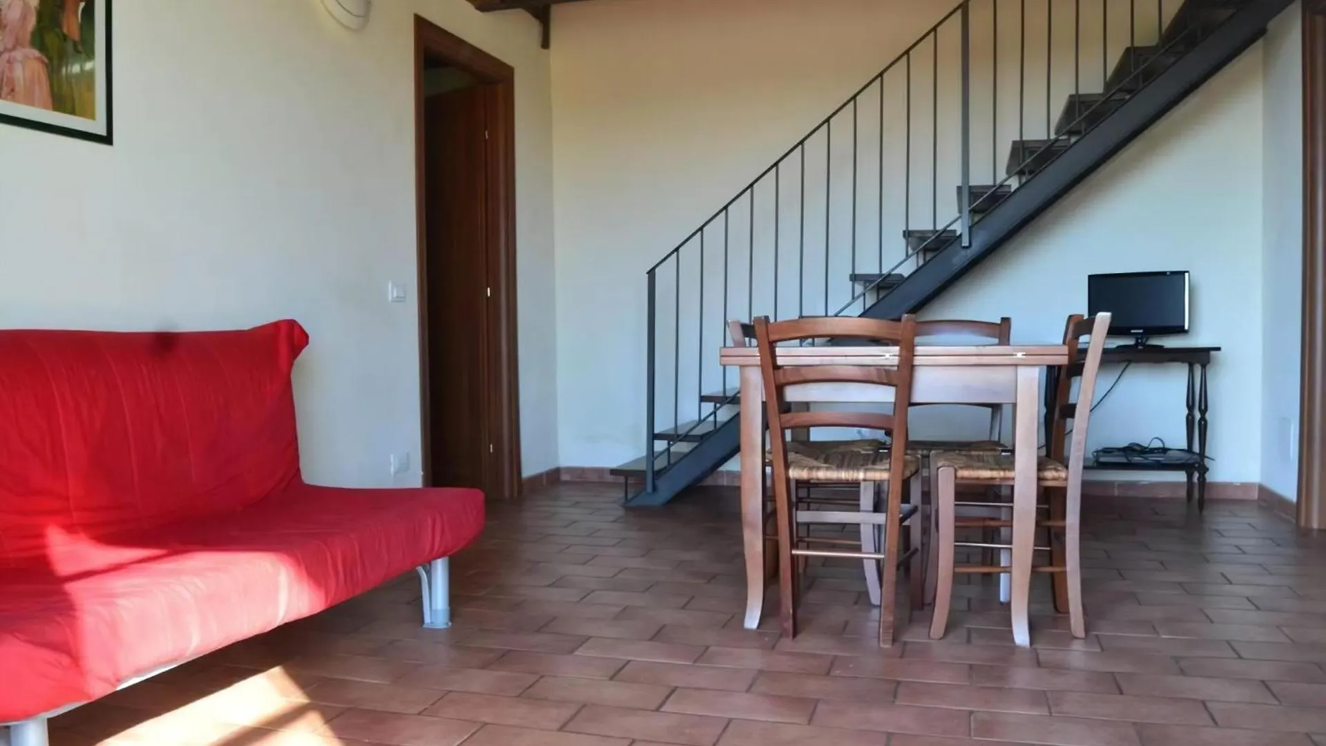 Superior Apartment Mit 2 Schlafzimmern Und Garten Campiglia Marittima İtalya